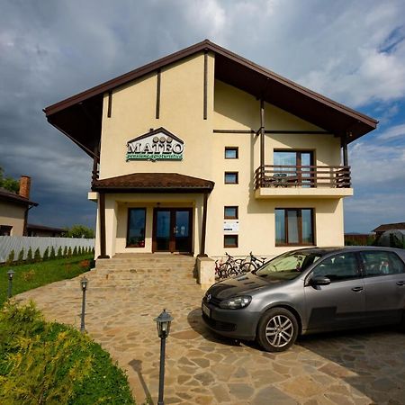 Hotel Pensiunea Mateo Buzău Exterior foto